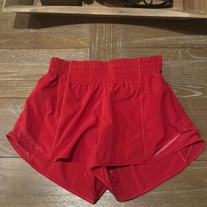 Lululemon Hotty hot shorts